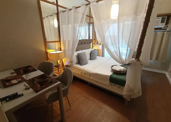 Hotel The Staycation - Serviced