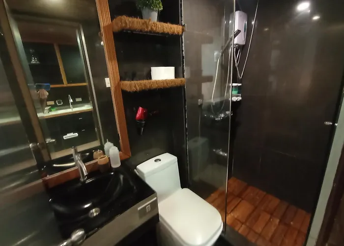 Hotel The Staycation - Serviced 3*