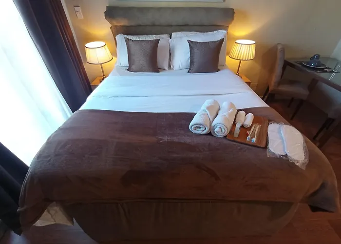 Hotel The Staycation - Serviced